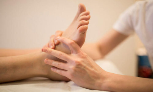 Acupressure & Acupuncture Explained - Kayakalya Udaipur